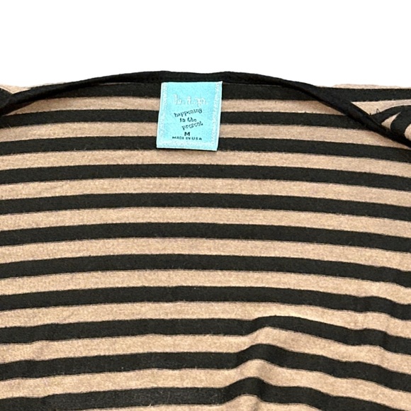 Y2K HIP HAPPENING IN THE PRESENT brown/black striped cardigan, size medium. - Picture 5 of 5